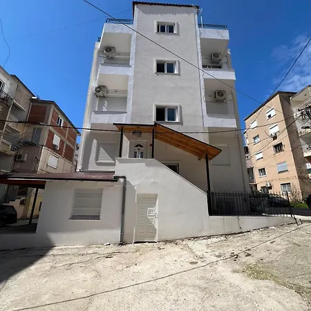公寓 Properhome Sarandë
