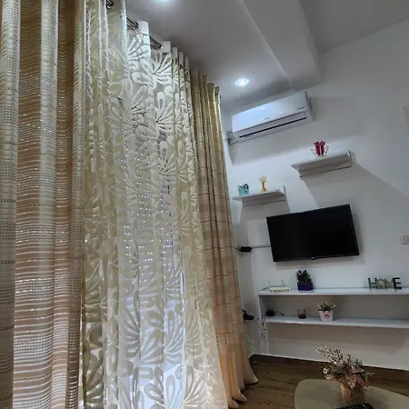 Properhome * סרנדה